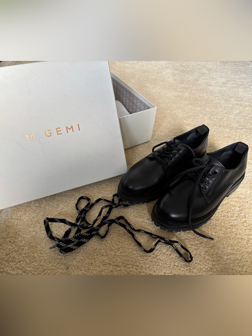 M. Gemi women’s Black Leather lace up lug sole oxford shoes